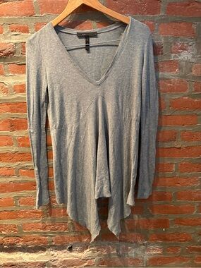 BCBGMaxAzria Heather Gray V‑Neck Long Sleeve Tunic MUST BUNDLE